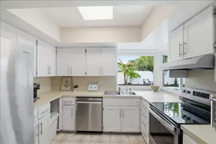 1730 NW 39th St, Oakland Park, FL 33309 - Photo 27