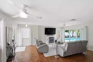 1730 NW 39th St, Oakland Park, FL 33309 - Photo 9