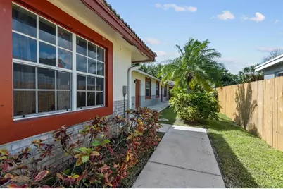 617 NW 15th Avenue, Pompano Beach, FL 33069 - Photo 5
