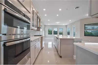 12135 E Baypoint Circle, Parkland, FL 33076 - Photo 5