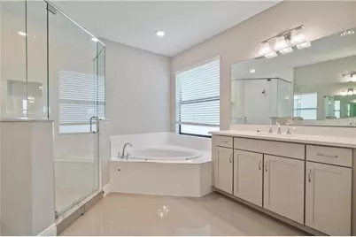 12135 E Baypoint Circle, Parkland, FL 33076 - Photo 3