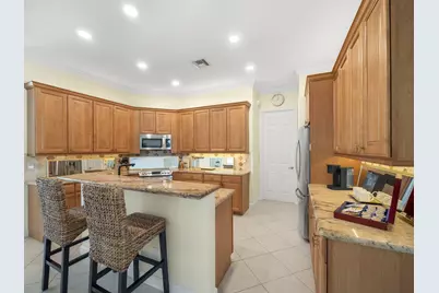 8901 Champions Way, Port Saint Lucie, FL 34986 - Photo 7