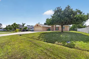 441 SW Doreen St, Port Saint Lucie, FL 34983 - Photo 3