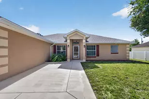 441 SW Doreen St, Port Saint Lucie, FL 34983 - Photo 5