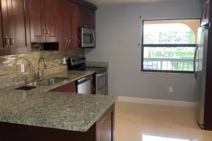 125 Lake Nancy Dr, West Palm Beach, FL 33411 - Photo 7