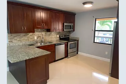 125 Lake Nancy Drive #241, West Palm Beach, FL 33411 - Photo 5