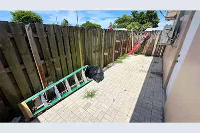 1417 SE 3rd Terrace, Deerfield Beach, FL 33441 - Photo 17