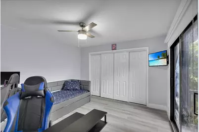 2824 Kirk Road, Lake Worth, FL 33461 - Photo 23