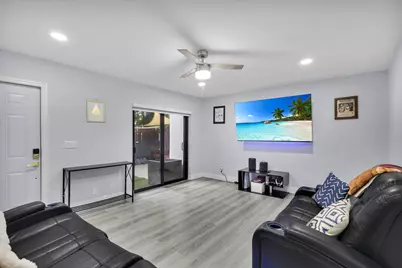 2824 Kirk Road, Lake Worth, FL 33461 - Photo 13
