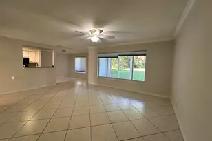 815 W Boynton Beach Blvd, Boynton Beach, FL 33426 - Photo 3