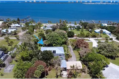 105 Sheridan Lane, Jensen Beach, FL 34957 - Photo 1