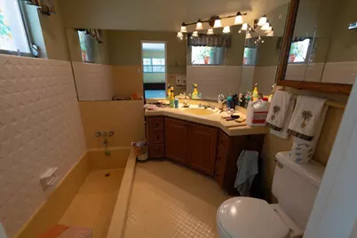 105 Sheridan Lane, Jensen Beach, FL 34957 - Photo 33