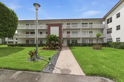 32 Fanshaw A #32, Boca Raton, FL 33434 - Photo 1