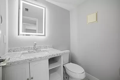 32 Fanshaw A #32, Boca Raton, FL 33434 - Photo 5