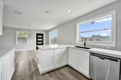 5601 SW 36th Court, Davie, FL 33314 - Photo 13