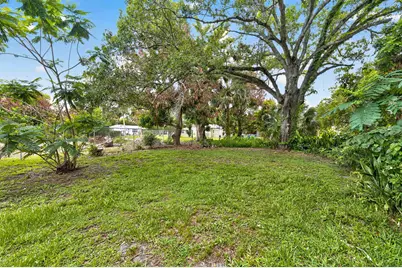 716 Citrus Avenue, Fort Pierce, FL 34950 - Photo 19