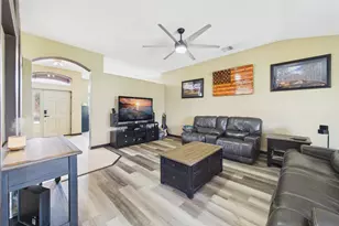 567 Mimosa St SW, Palm Bay, FL 32908 - Photo 3