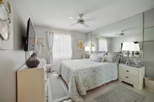 137 Piedmont C, Delray Beach, FL 33484 - Photo 17
