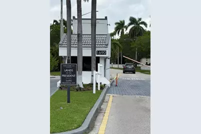 1700 Presidential Way #103, West Palm Beach, FL 33401 - Photo 15