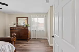 13745 Yarmouth Dr, Wellington, FL 33414 - Photo 19
