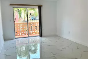 2441 NW 13th St, Miami, FL 33125 - Photo 13