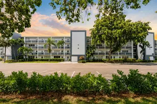 1007 Berkshire, Deerfield Beach, FL 33442 - Photo 1