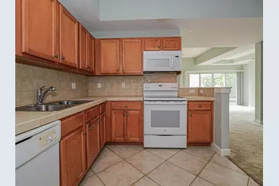 524 7th Square #101, Vero Beach, FL 32962 - Photo 9