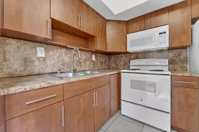 540 NE 58th Street #1-2, Oakland Park, FL 33334 - Photo 9