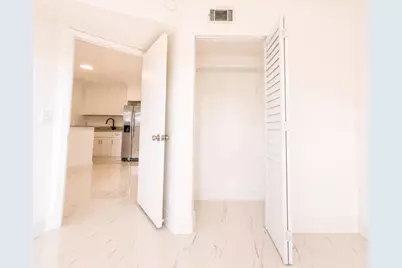 588 Trace Circle #104, Deerfield Beach, FL 33441 - Photo 9