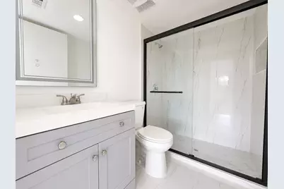 588 Trace Circle #104, Deerfield Beach, FL 33441 - Photo 13