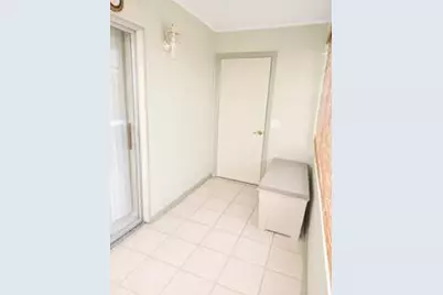175 Flanders D, Delray Beach, FL 33484 - Photo 9