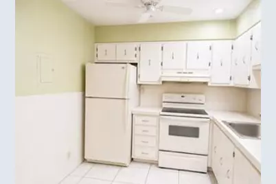 175 Flanders D, Delray Beach, FL 33484 - Photo 5