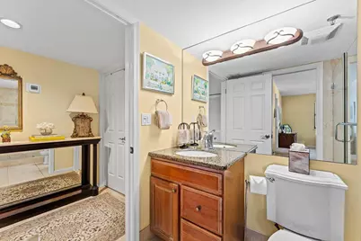 372 Golfview Road #101, North Palm Beach, FL 33408 - Photo 25
