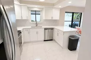 378 SW 28th Ave, Delray Beach, FL 33445 - Photo 9