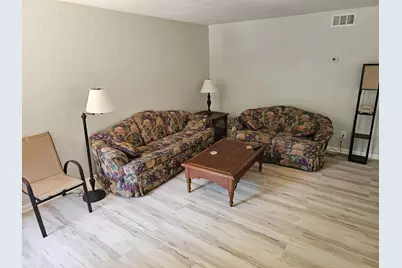 3124 SE US Highway 441 #J8, Okeechobee, FL 34974 - Photo 5