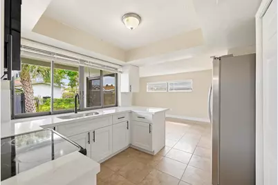 9671 NW 24th Street, Sunrise, FL 33322 - Photo 5
