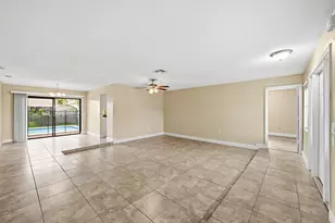 9671 NW 24th St, Sunrise, FL 33322 - Photo 15