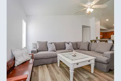 1575 17th Court SW, Vero Beach, FL 32962 - Photo 9
