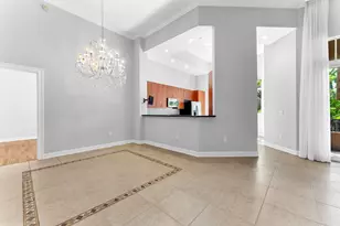 16102 Emerald Estates Dr, Weston, FL 33331 - Photo 5