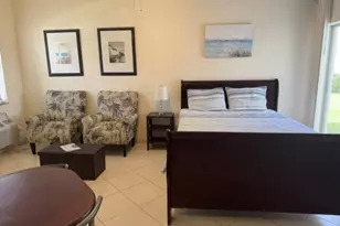 8906 Sandshot Ct, Port Saint Lucie, FL 34986 - Photo 7