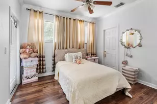 599 Cresta Cir, West Palm Beach, FL 33413 - Photo 25