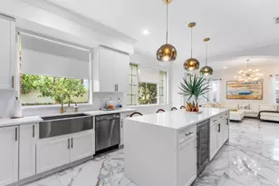 599 Cresta Cir, West Palm Beach, FL 33413 - Photo 13