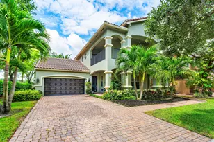 599 Cresta Cir, West Palm Beach, FL 33413 - Photo 3