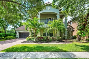 599 Cresta Cir, West Palm Beach, FL 33413 - Photo 1