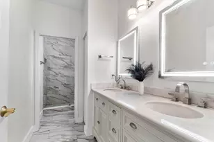 599 Cresta Cir, West Palm Beach, FL 33413 - Photo 21