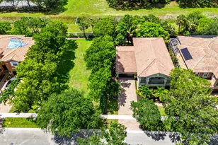 599 Cresta Cir, West Palm Beach, FL 33413 - Photo 45