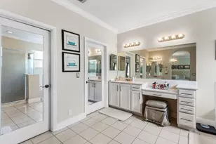 599 Cresta Cir, West Palm Beach, FL 33413 - Photo 31