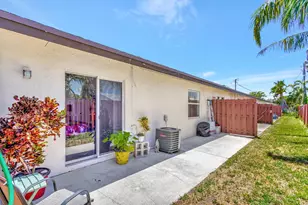 1919 Doffer Ln, Juno Beach, FL 33408 - Photo 21