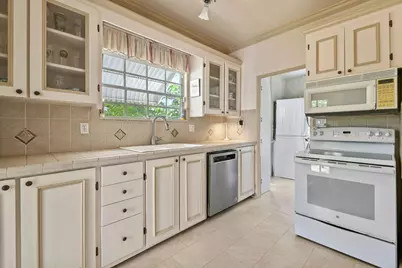 2118 Florida Avenue, West Palm Beach, FL 33401 - Photo 15