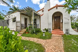 2118 Florida Ave, West Palm Beach, FL 33401 - Photo 1
